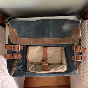 Shoulder bag
